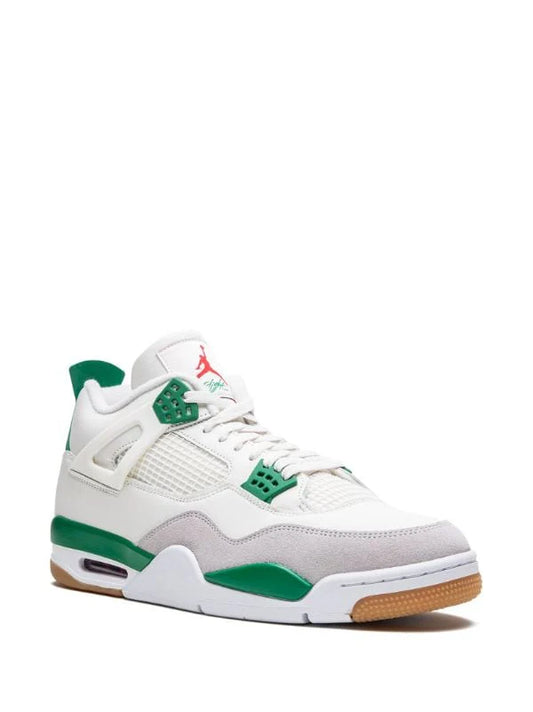 Air Jordan 4 Sneakers